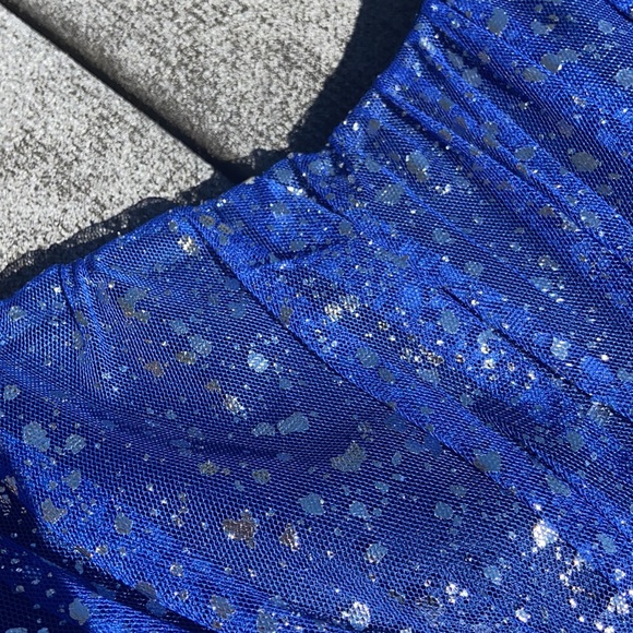 Strapless Black and Blue Dress - Picture 4 of 7